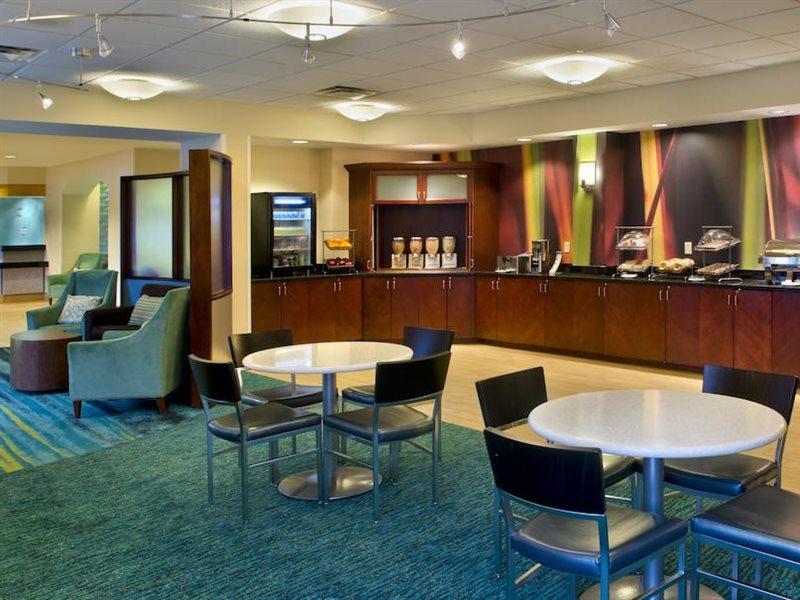 Springhill Philadelphia 3*